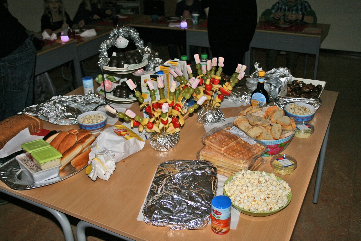 Foto’s Kerstdiner groep 6A