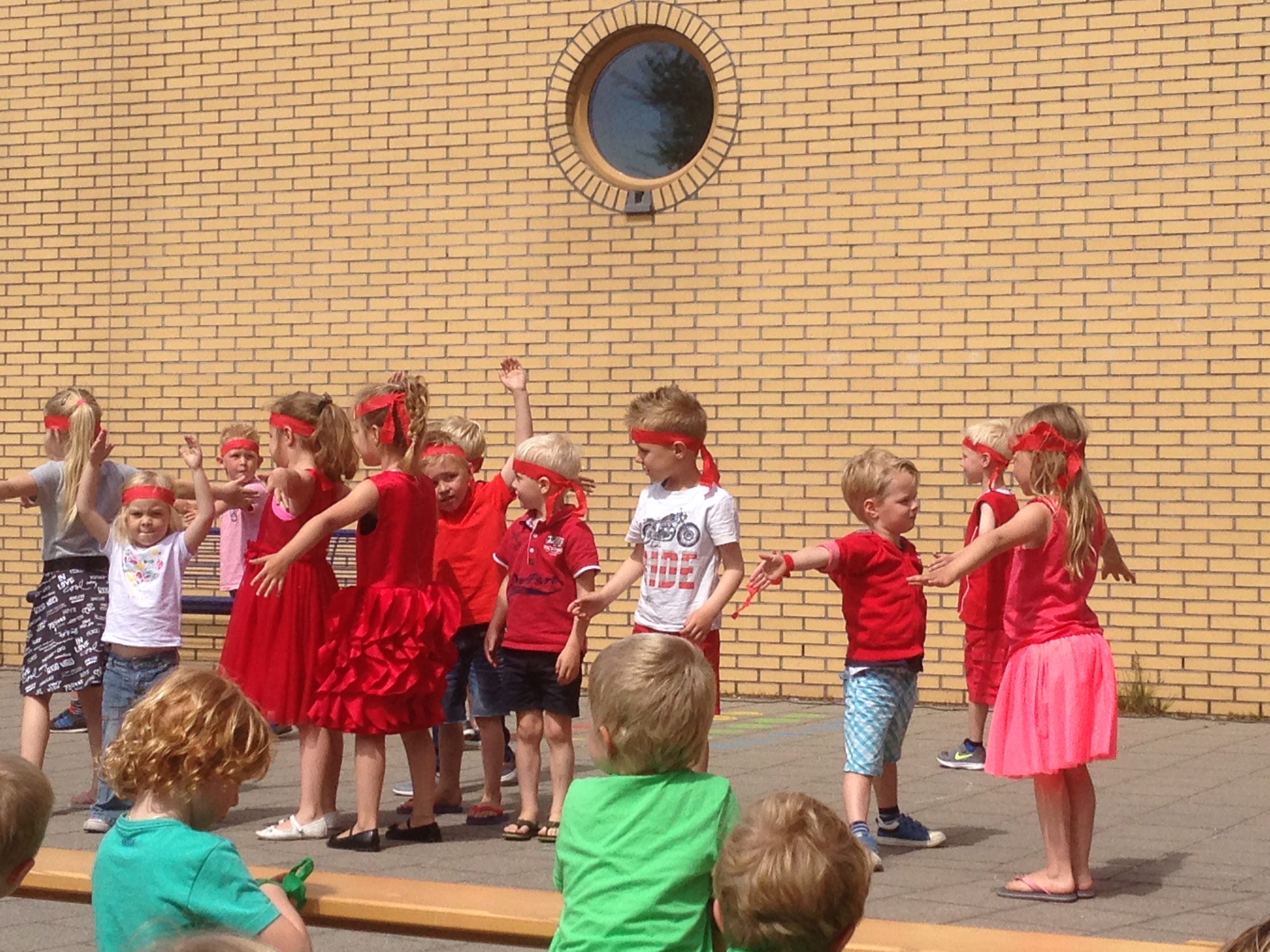 Danspresentatie 23 mei