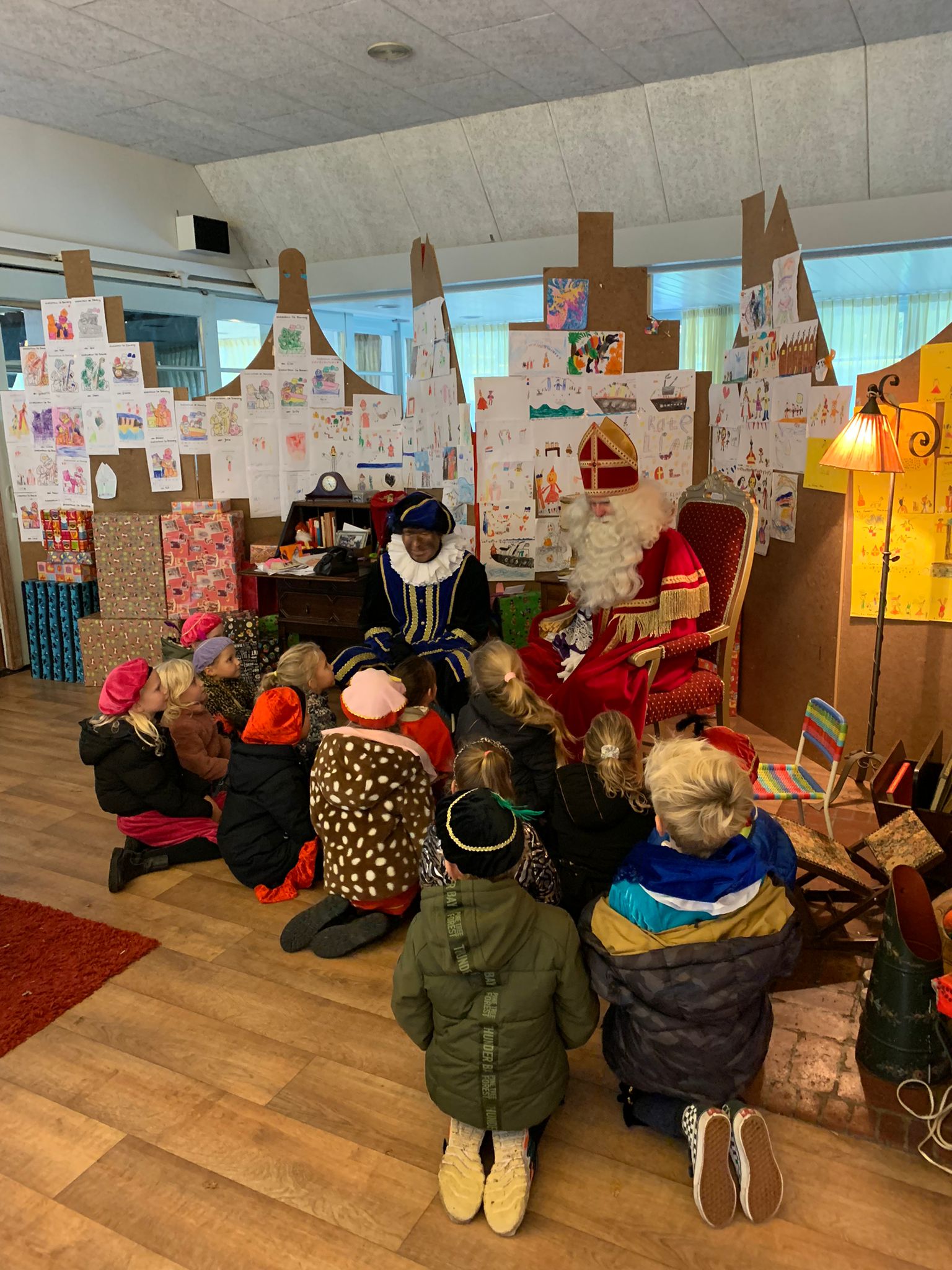 Bezoek aan het Sinterklaashuis