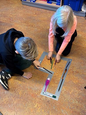 567264F4-BA13-48CF-A9F1-A969F6E0BF4B