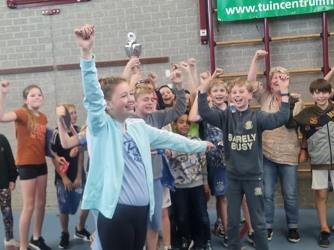 8aff6364-0feb-4bf9-85a5-aa8cef2b2ac0