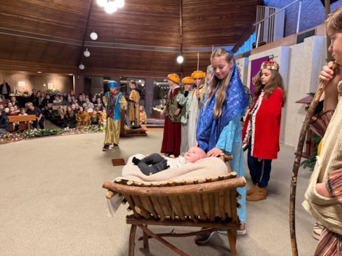 a9bb62a5-17fb-4275-9b5d-80a3f243d99e